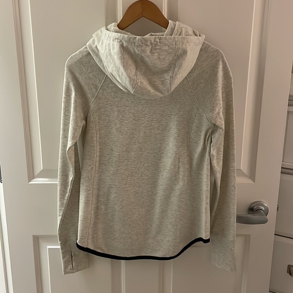 Athleta Sentry cowl-neck hoodie, size extra small - Picture 9 of 16